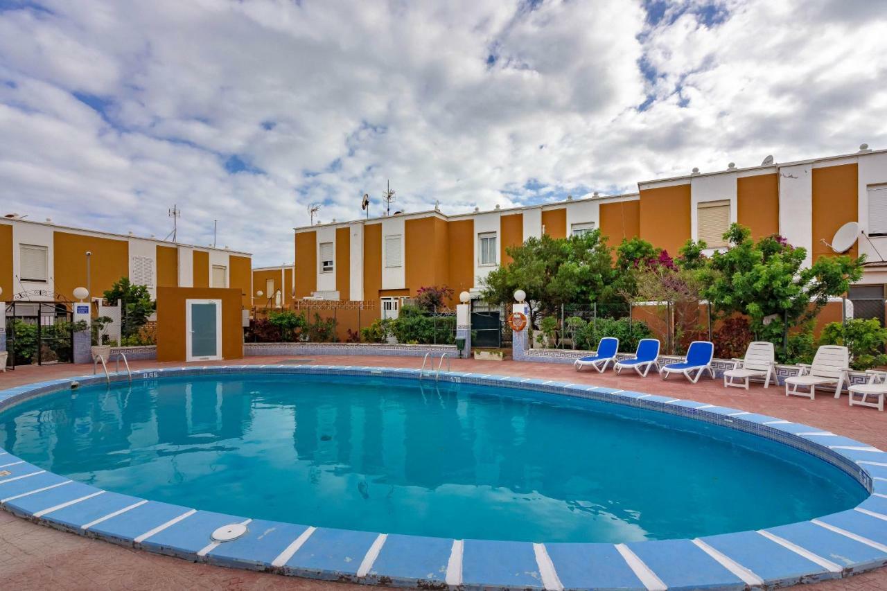 Beautiful 2-Bed Townhouse Near La Tejita Beach/El Medano! Экстерьер фото